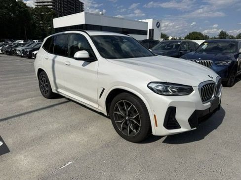 Used 2024 BMW X3 xDrive30i w/ Premium Package AWD/4WD image 2