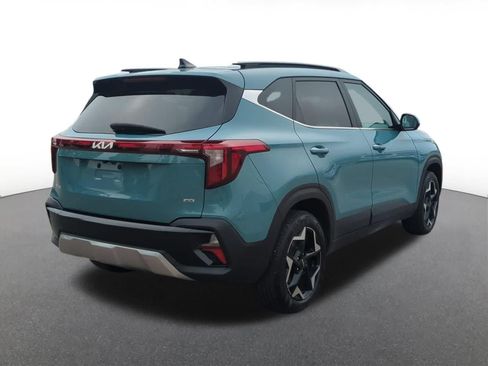 Used 2024 Kia Seltos EX AWD/4WD image 6