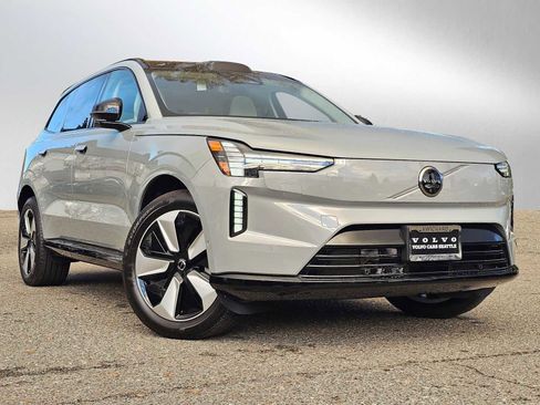 New 2025 Volvo EX90 Plus image 1