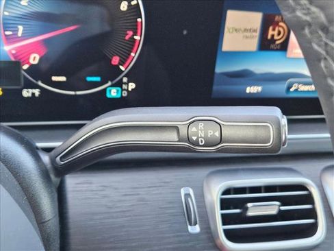 New 2026 Mercedes-Benz GLS 580 4MATIC image 14