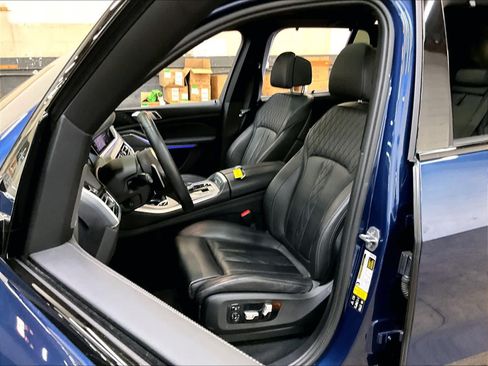 Used 2020 BMW X5 xDrive40i w/ M Sport Package AWD/4WD image 27
