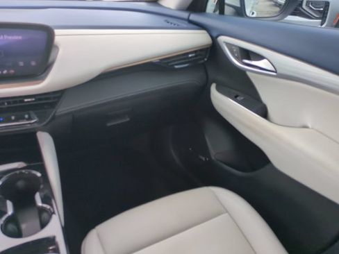 Used 2025 Buick Envision Avenir AWD/4WD image 19