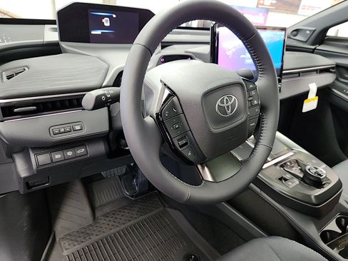 New 2026 Toyota C-HR AWD/4WD image 10