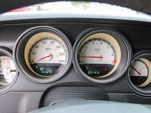 Used 2010 Dodge Challenger SE RWD image 23