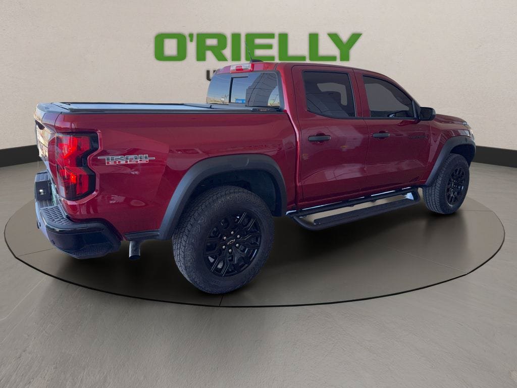 Used 2025 Chevrolet Colorado Trail Boss AWD/4WD image 6