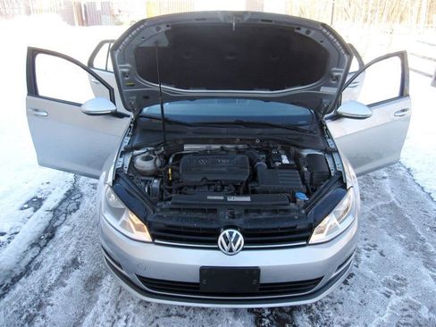 Used 2015 Volkswagen Golf SE image 29