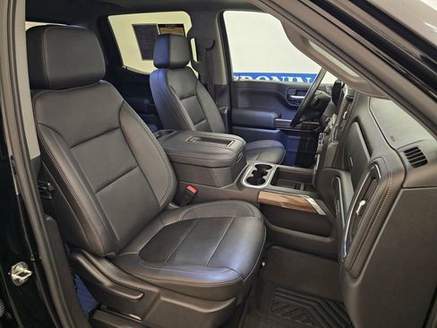Used 2021 Chevrolet Silverado 1500 LT Trail Boss w/ Convenience Package II AWD/4WD image 21