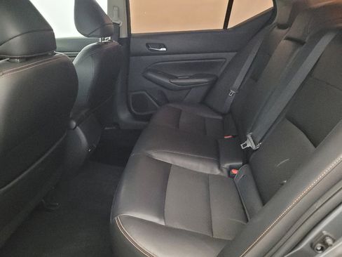 Used 2019 Nissan Altima 2.5 SR image 18