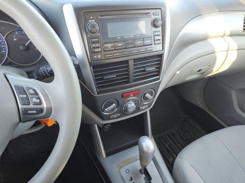Used 2011 Subaru Forester 2.5X Premium w/ All-Weather Pkg image 31