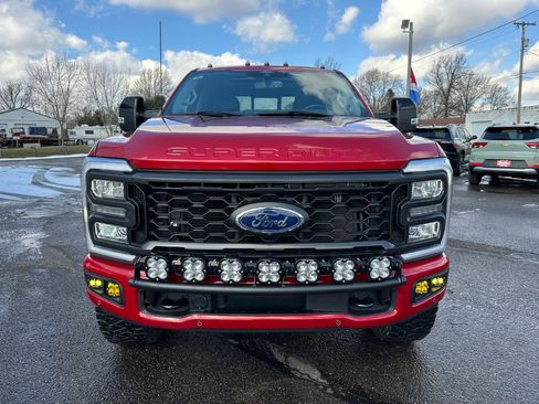 Used 2024 Ford F250 Lariat w/ Lariat Ultimate Package image 2