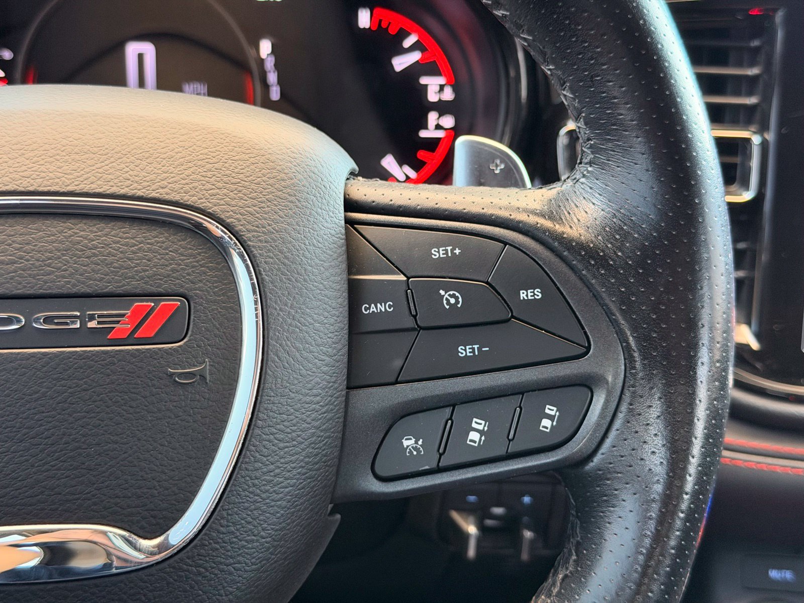 Used 2023 Dodge Durango R/T AWD/4WD image 44