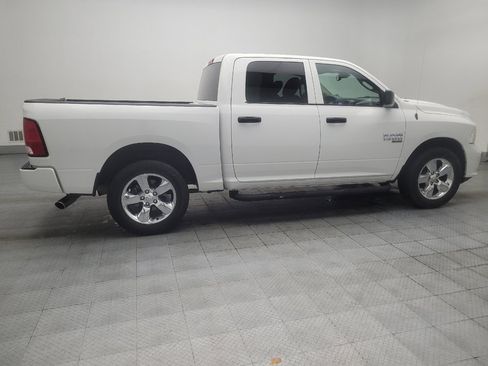 Used 2020 RAM 1500 Express RWD image 10
