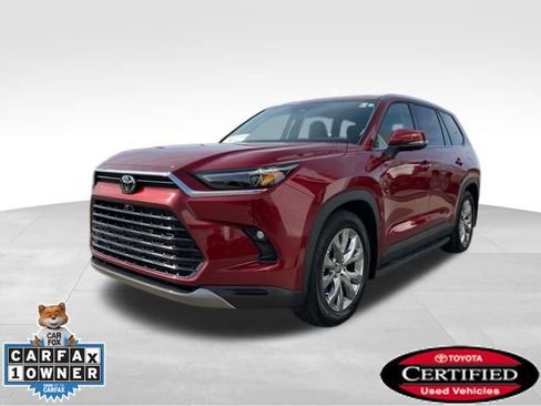 Used 2025 Toyota Grand Highlander Limited image 1