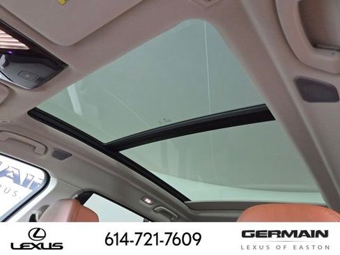 Used 2023 BMW X7 xDrive40i w/ Premium Package AWD/4WD image 32