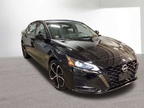Certified 2023 Nissan Altima 2.5 SR AWD/4WD image 31