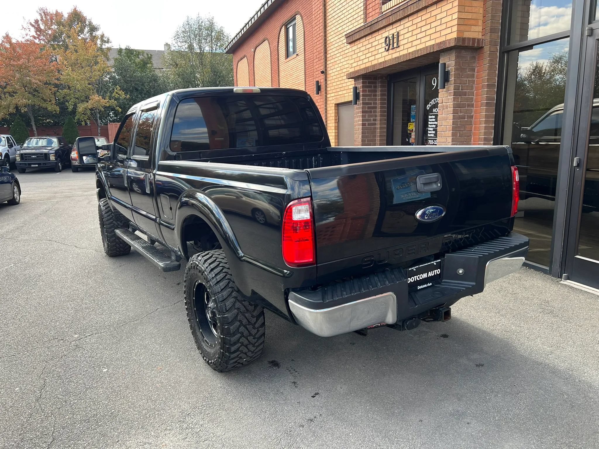 Used 2011 Ford F250 XLT w/ XLT Premium Pkg AWD/4WD image 5