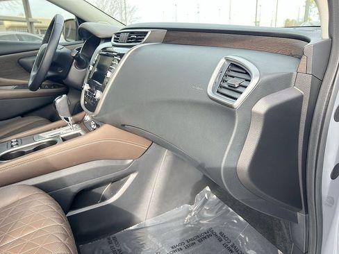Used 2021 Nissan Murano Platinum w/ Cargo Package image 25