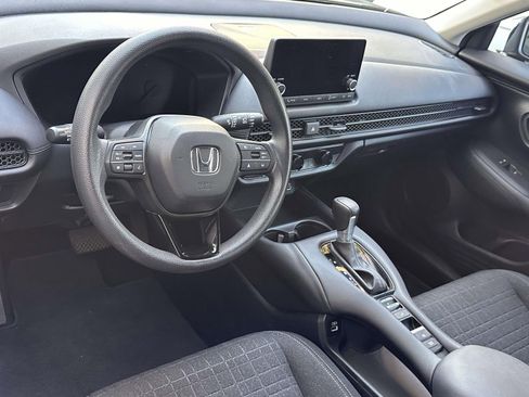 Used 2023 Honda HR-V LX image 13