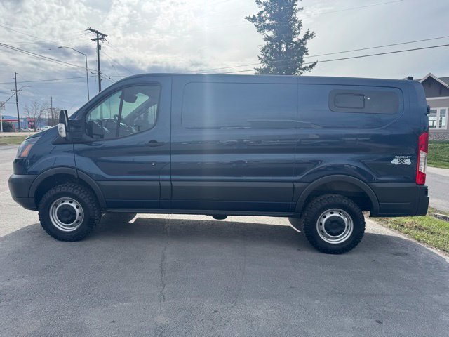Used 2018 Ford Transit 250 130 Low Roof RWD image 7