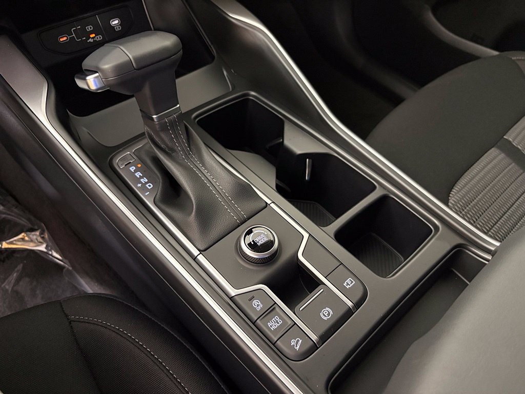 New 2026 Kia Sorento LX FWD image 29