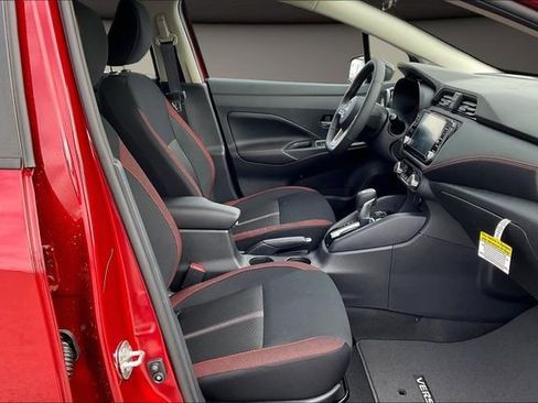 New 2025 Nissan Versa SR w/ Trunk Package image 11