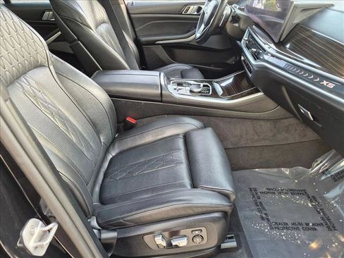 Used 2025 BMW X5 xDrive50e AWD/4WD image 21