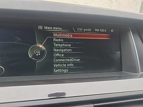 Used 2014 BMW 528i xDrive Sedan image 21