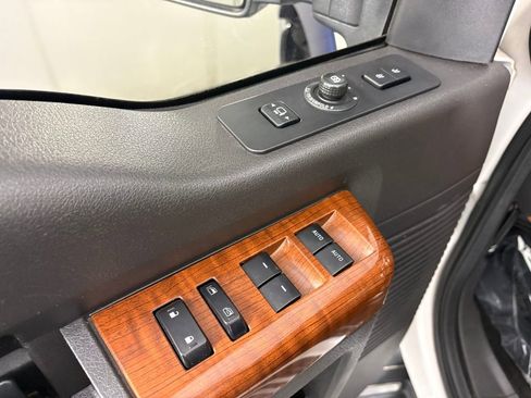 Used 2016 Ford F250 King Ranch w/ FX4 Off-Road Package image 12