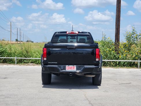 Used 2024 Chevrolet Colorado Trail Boss w/ Advanced Trailering Package AWD/4WD image 6