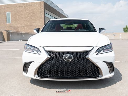 Used 2019 Lexus ES 350 F Sport w/ Accessory Package 2 FWD image 2