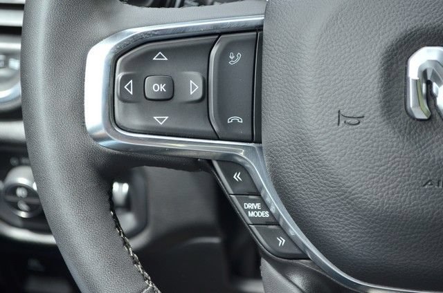 Used 2025 RAM 1500 Laramie AWD/4WD image 20