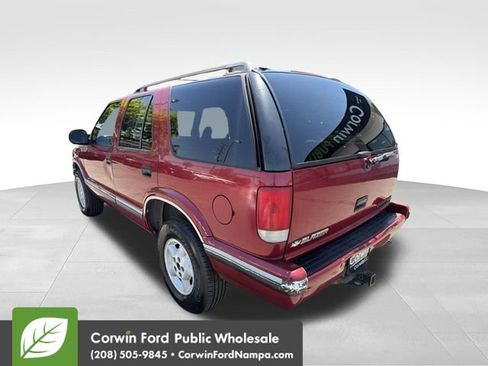 Used 1997 Chevrolet Blazer LS w/ Preferred Equipment Group AWD/4WD image 7