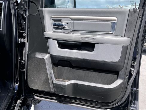 Used 2019 RAM 1500 Big Horn AWD/4WD image 28