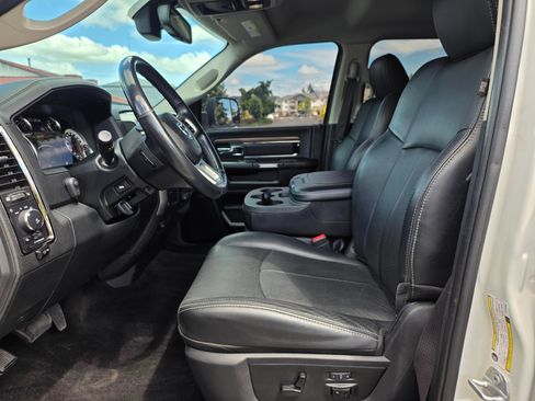 Used 2018 RAM 2500 Laramie w/ Sport Appearance Group AWD/4WD image 24