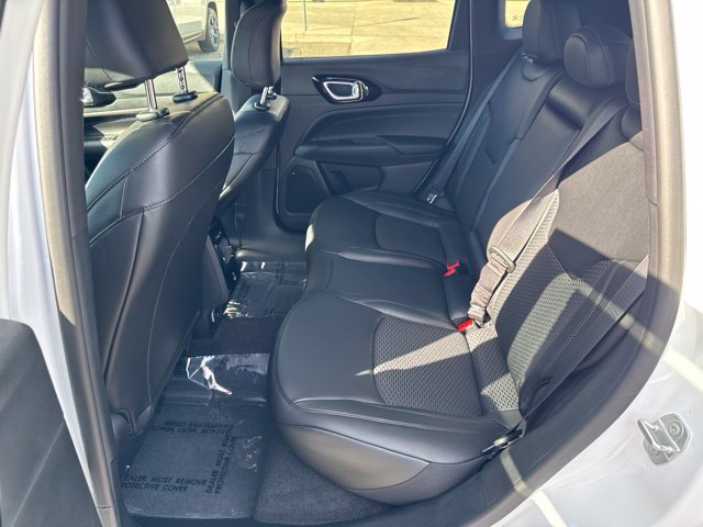 New 2026 Jeep Compass Latitude AWD/4WD image 21