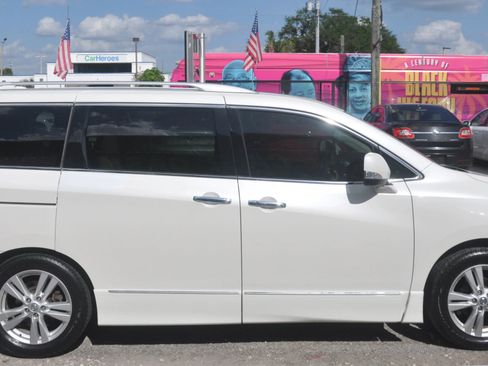 Used 2012 Nissan Quest LE w/ Value Cargo Pkg FWD image 14