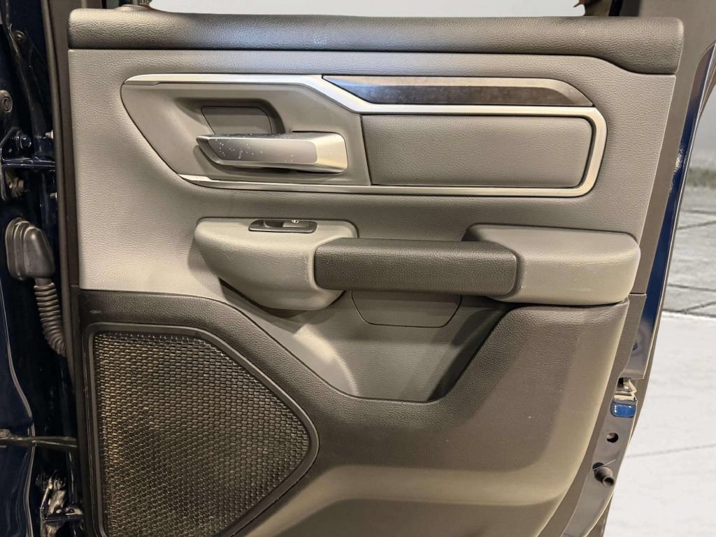 Used 2020 RAM 1500 Big Horn AWD/4WD image 24