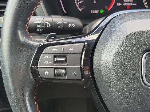 Certified 2023 Honda Pilot TrailSport image 27