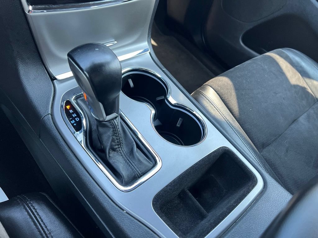 Used 2022 Jeep Grand Cherokee Laredo X AWD/4WD image 39