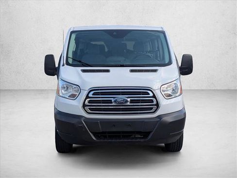 Used 2019 Ford Transit 350 XLT image 2