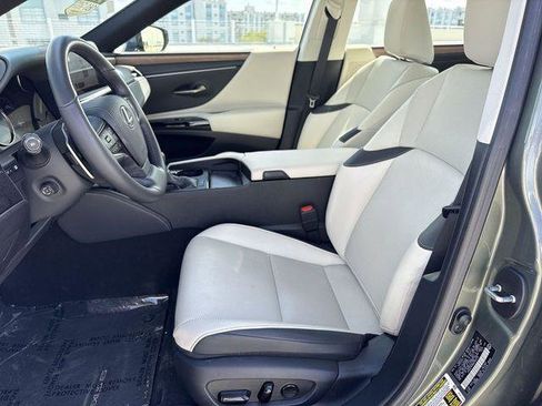 Certified 2024 Lexus ES 350 w/ Premium Package FWD image 11