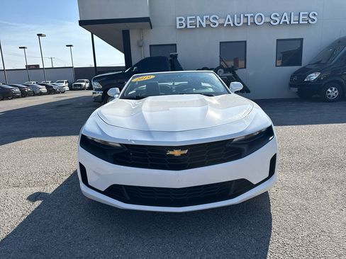 Used 2019 Chevrolet Camaro LT image 3