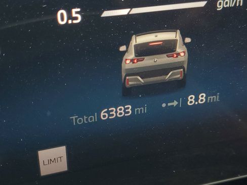 Used 2024 BMW X2 xDrive28i w/ Premium Package image 26