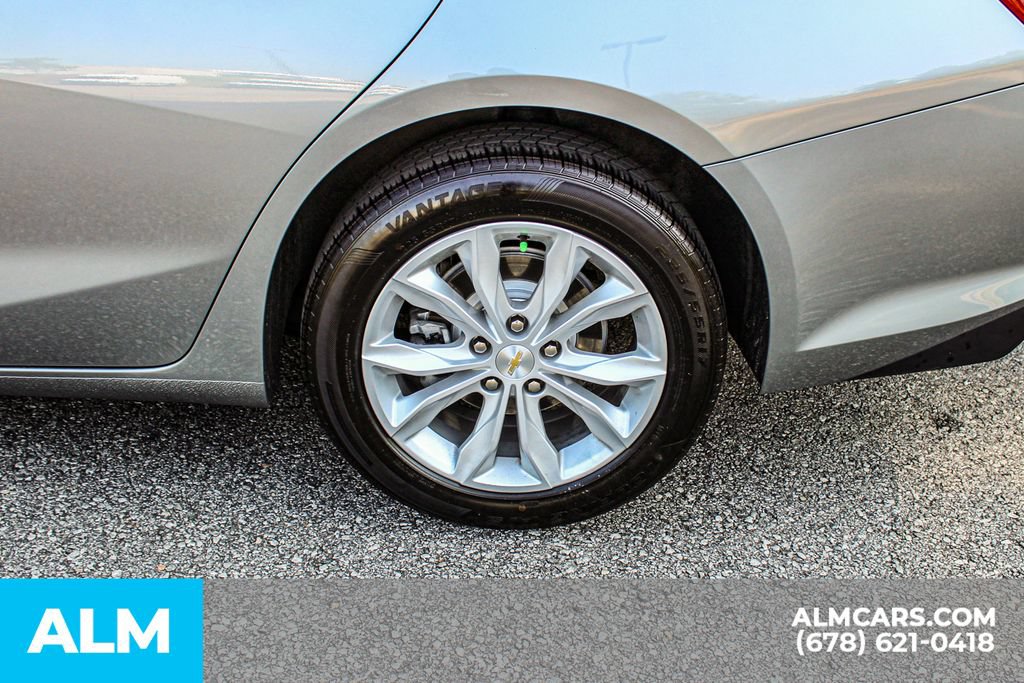 Used 2025 Chevrolet Malibu LT FWD image 15