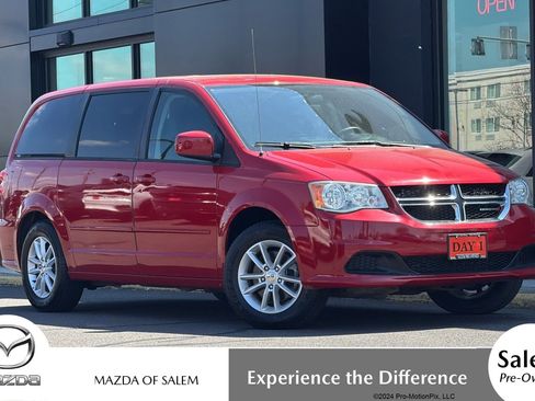 Used 2013 Dodge Grand Caravan SXT FWD image 1
