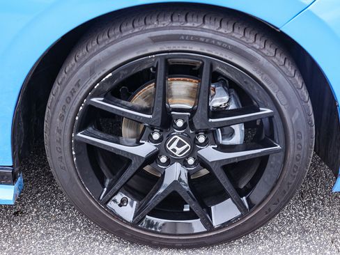 Certified 2024 Honda Civic Sport image 17