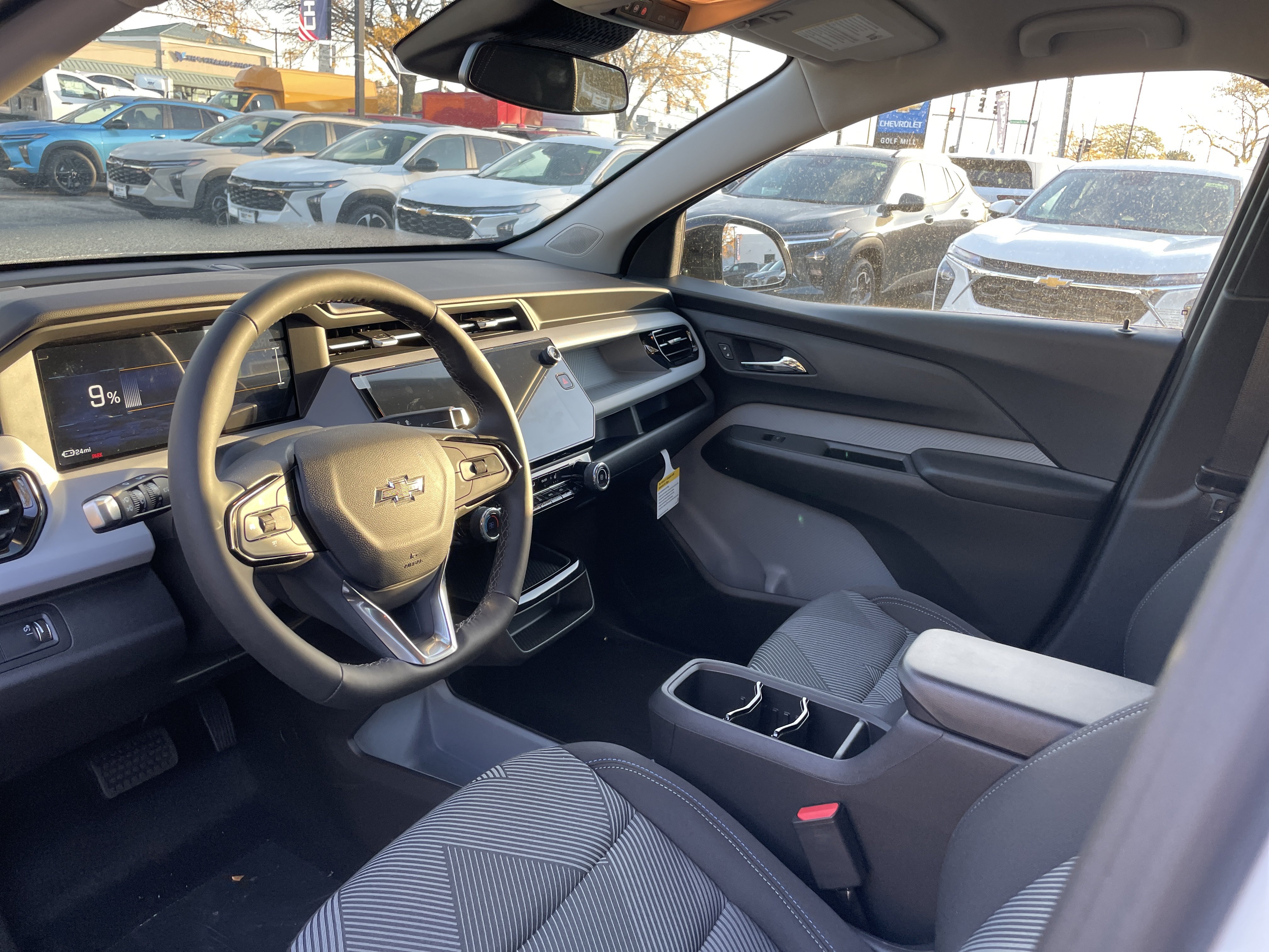New 2027 Chevrolet Bolt LT w/ Comfort Package FWD image 14
