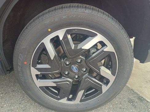 New 2026 Subaru Forester Premium AWD/4WD image 10