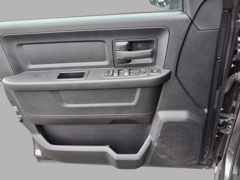 Used 2024 RAM 2500 Tradesman image 15