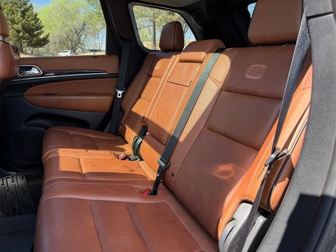 Used 2013 Jeep Grand Cherokee Overland Summit image 15